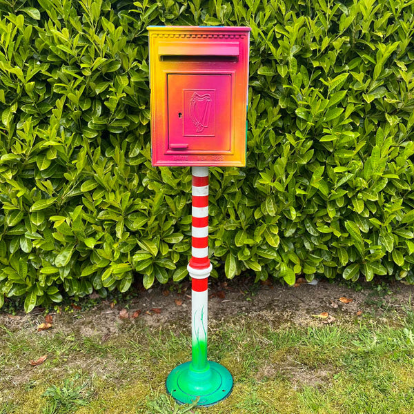 Hand-painted free standing postbox (H115Graf)
