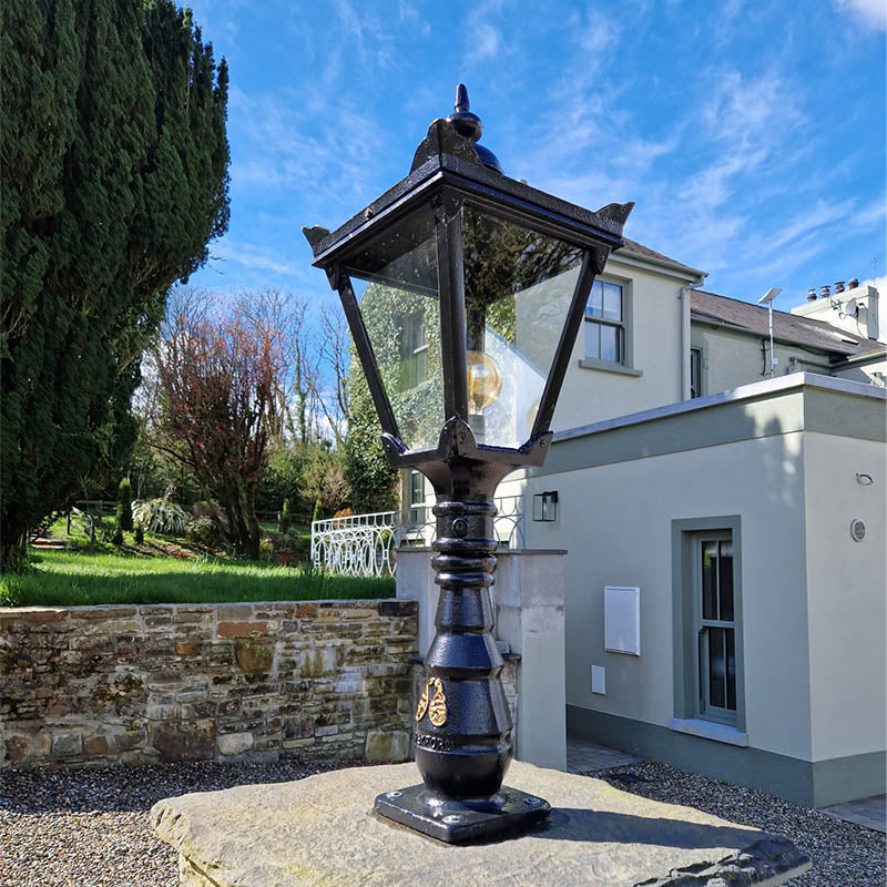 Victorian traditional cast iron pedestal light 1.16m (H808)